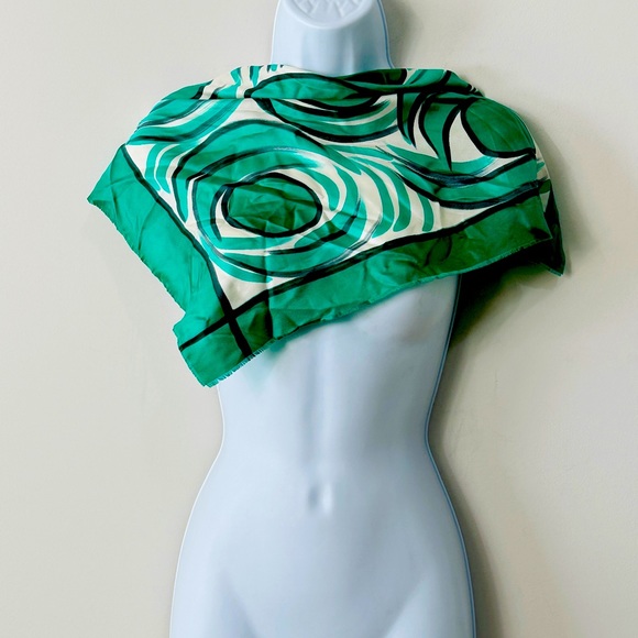 Vintage Green White & Black Fringe Edge Abstract Print Scarf - Picture 1 of 5